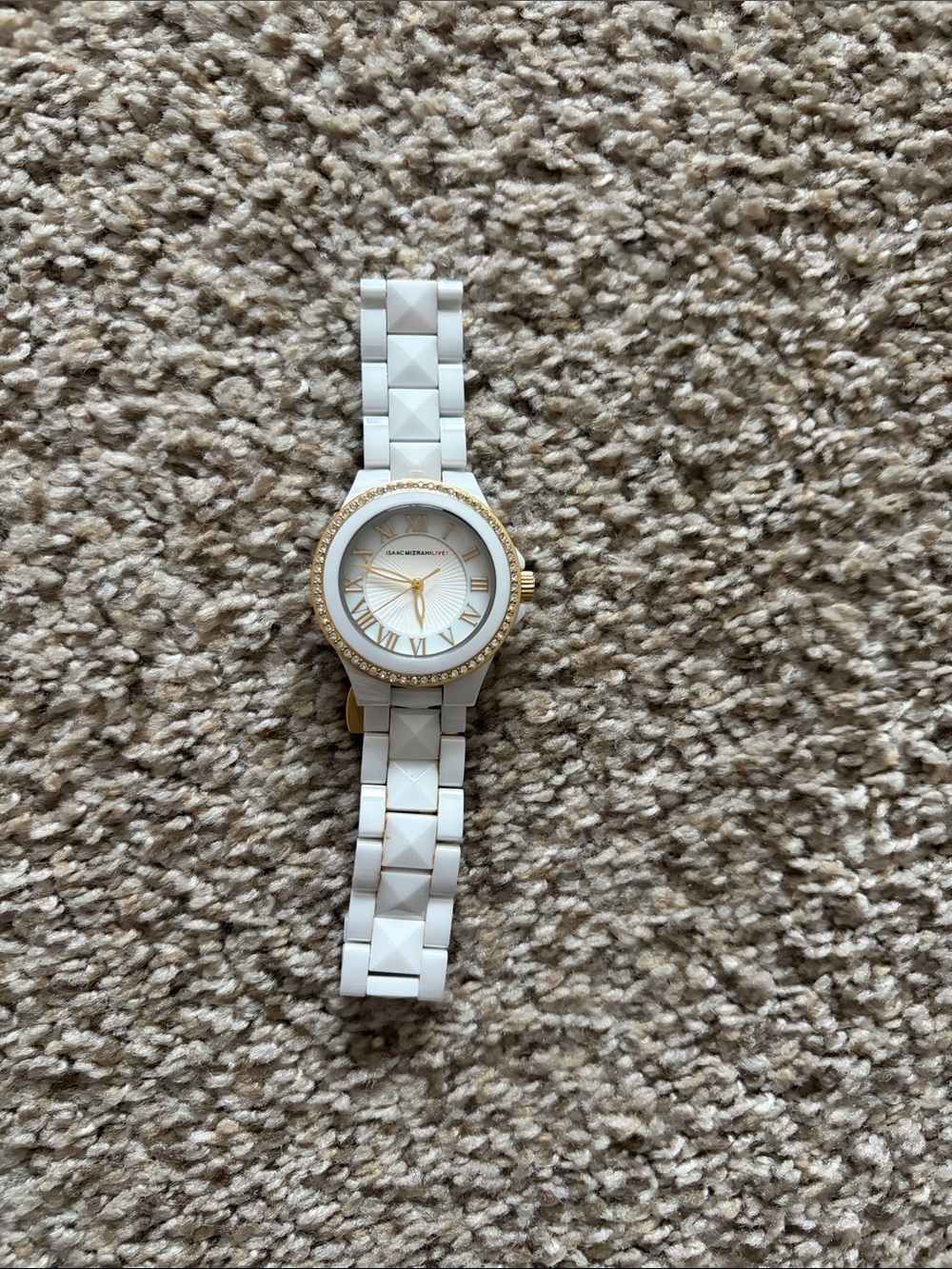 Isaac Mizrahi White and Gold Pyramid-Link Women's Watch